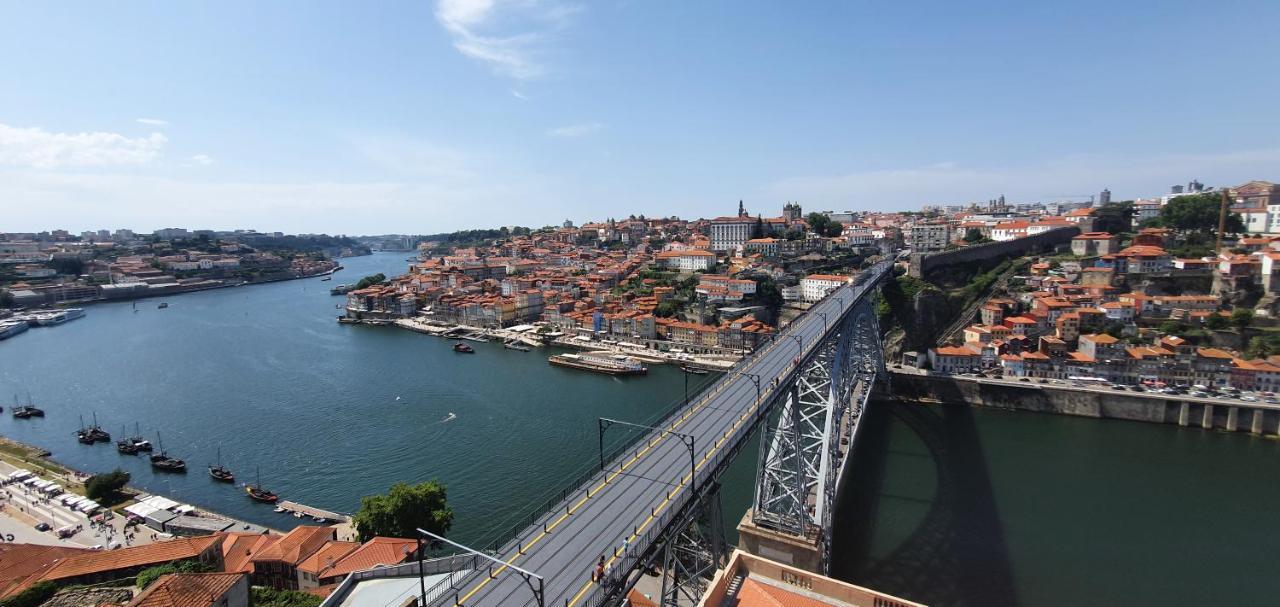 Santoporto Clerigos Exterior foto